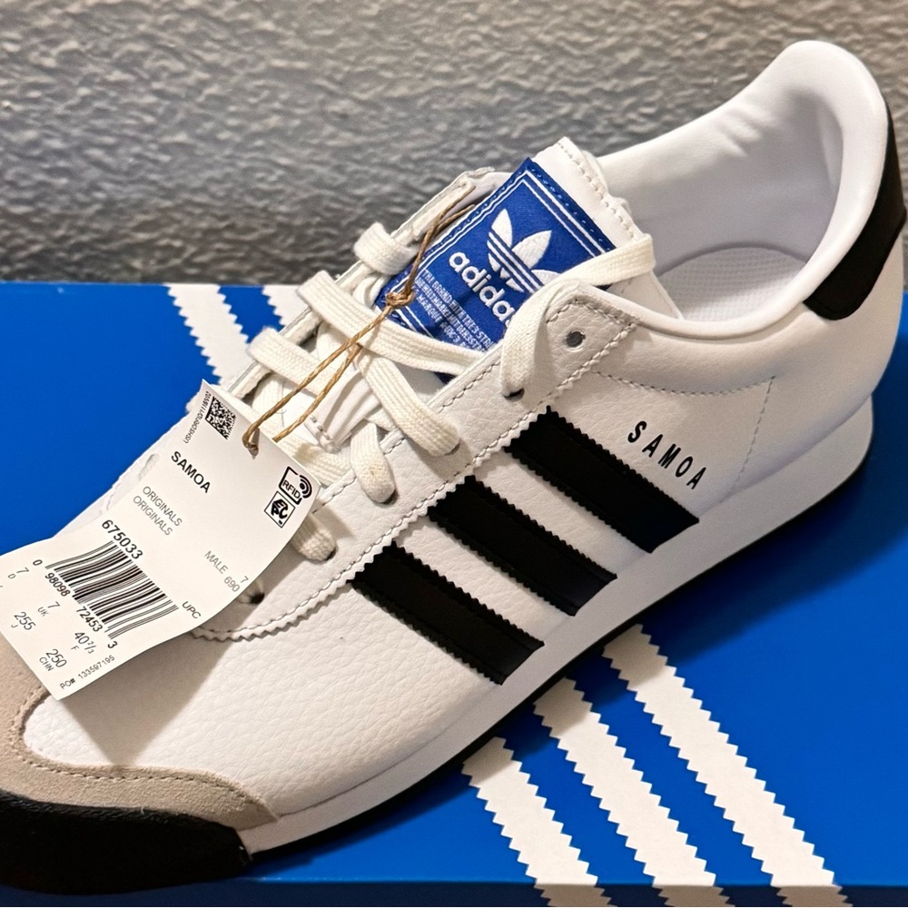 Adidas SAMOA Original White and Black Sneakers Retro Style